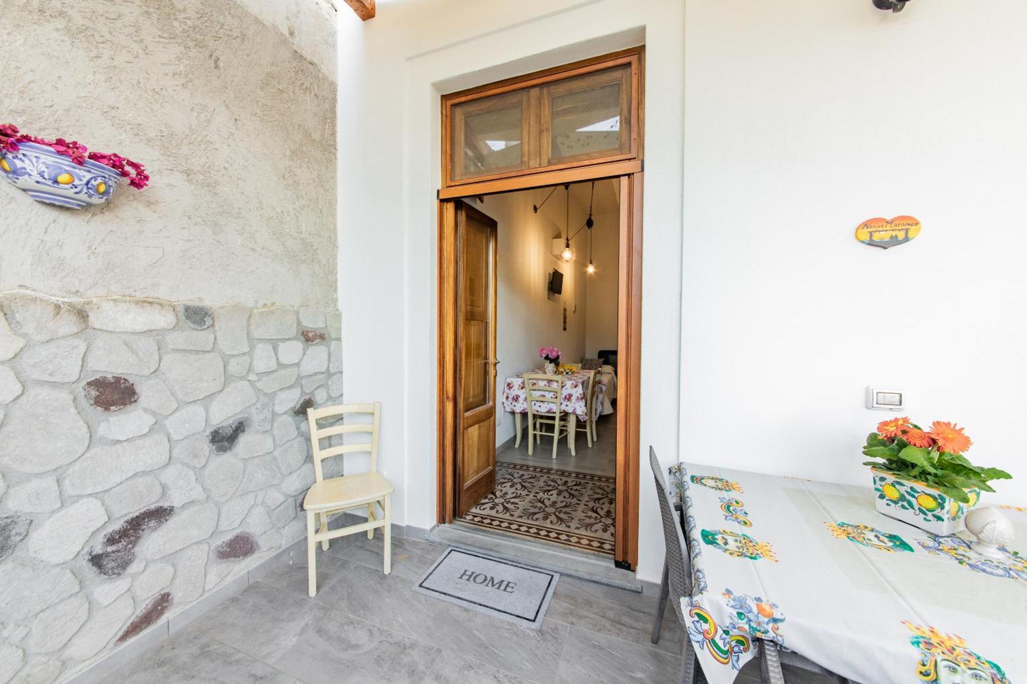 Ad Sidera Apartment Canneto  Exterior photo